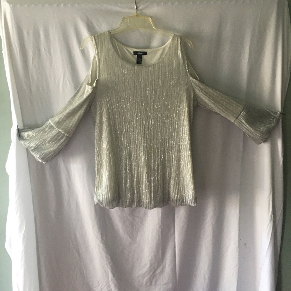 Alfani    Silver metallic sleeveless blouse  Size Large